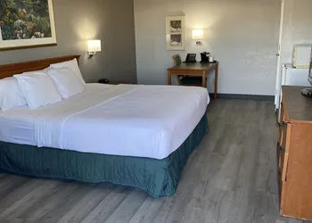 La Quinta Inn by Wyndham Tyler hotel thumbnail 8