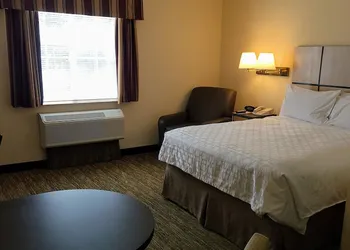 Candlewood Suites Tyler by IHG hotel thumbnail 5