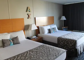 Beachside Motel hotel thumbnail 4