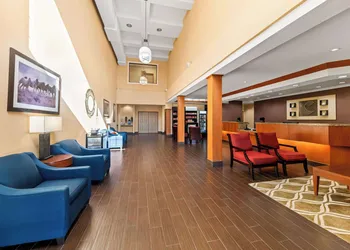 Comfort Suites Roanoke - Fort Worth North hotel thumbnail 3