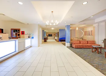Holiday Inn Express & Suites Burleson/Ft. Worth by IHG hotel thumbnail 2