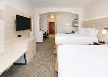 Holiday Inn Express & Suites Burleson/Ft. Worth by IHG hotel thumbnail 3
