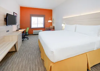 Holiday Inn Express & Suites Burleson/Ft. Worth by IHG hotel thumbnail 4