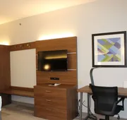 Holiday Inn Express & Suites Mansfield by IHG hotel detail image 7