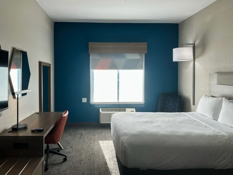 Holiday Inn Express Hotel & Suites Ennis by IHG hotel detail image 6