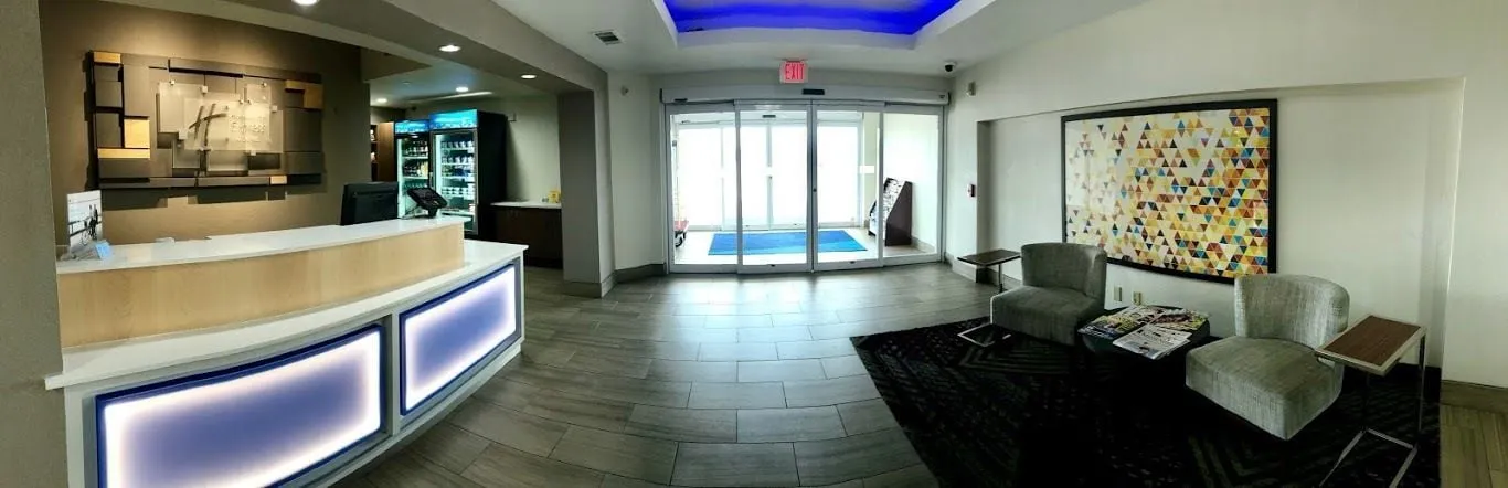 Holiday Inn Express Hotel & Suites Decatur by IHG hotel detail image 2