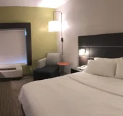 Holiday Inn Express Hotel & Suites Decatur by IHG hotel detail image 4