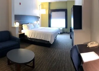 Holiday Inn Express Hotel & Suites Decatur by IHG hotel thumbnail 5