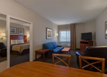 Candlewood Suites Decatur Medical Center by IHG hotel thumbnail 6