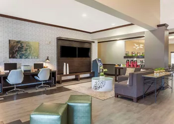 Best Western Plus Duncanville/Dallas hotel thumbnail 2