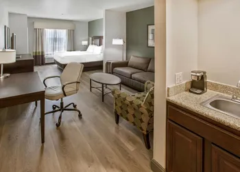 Best Western Plus Duncanville/Dallas hotel thumbnail 7
