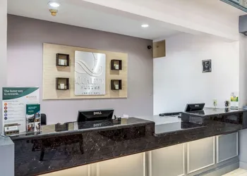 Quality Suites Burleson - Ft. Worth hotel thumbnail 5