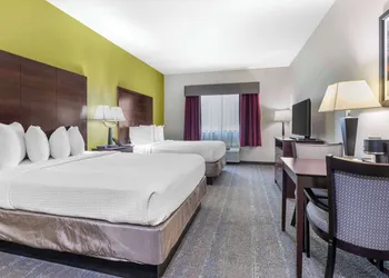 Best Western Plus Mansfield Inn & Suites hotel thumbnail 7