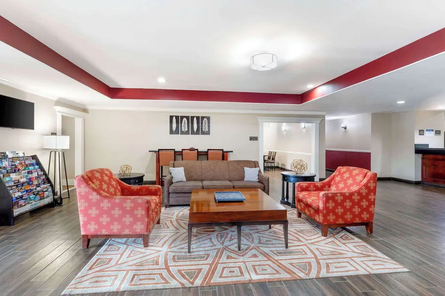 Best Western Plus Burleson Inn & Suites hotel detail image 2