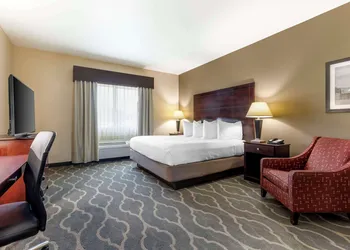 Best Western Plus Burleson Inn & Suites hotel thumbnail 3