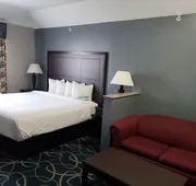 Days Inn & Suites by Wyndham Cleburne TX hotel detail image 7