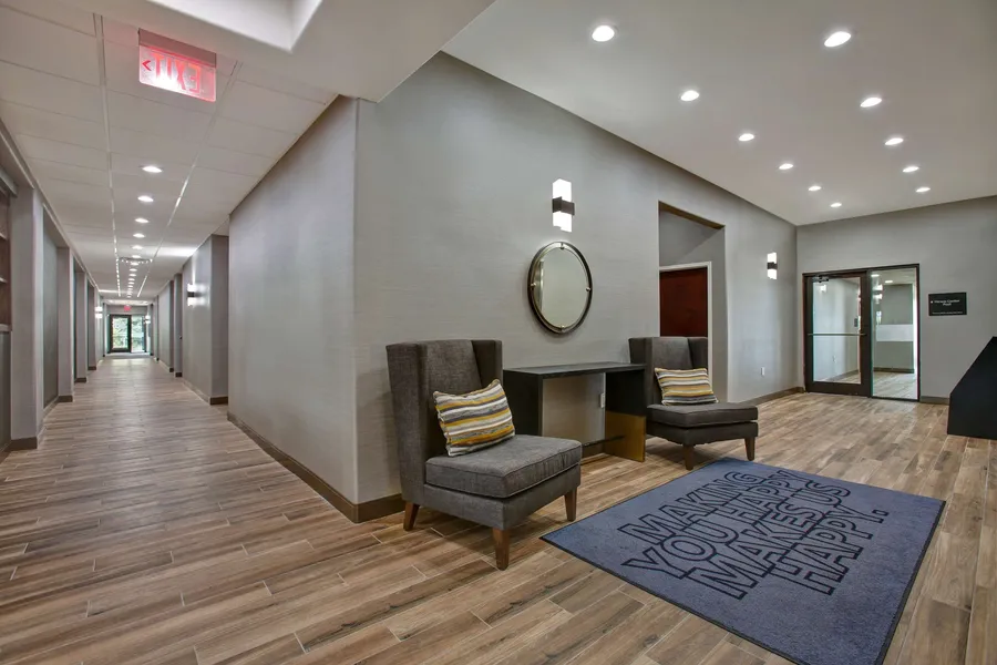 Hampton Inn & Suites Dallas-DeSoto hotel detail image 2