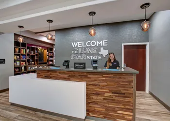 Hampton Inn & Suites Dallas-DeSoto hotel thumbnail 5