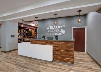 Hampton Inn & Suites Dallas-DeSoto hotel thumbnail 7