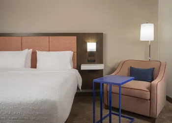 Hampton Inn & Suites Mansfield hotel thumbnail 7