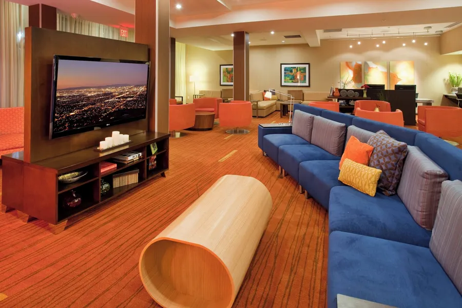Courtyard by Marriott Pittsburgh North/Cranberry Woods hotel detail image 2