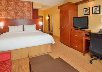 Courtyard by Marriott Pittsburgh North/Cranberry Woods hotel thumbnail 8