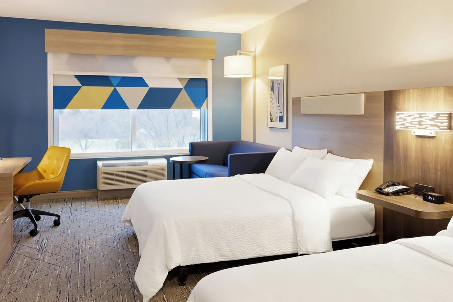 Holiday Inn Express Hotel & Suites Drums by IHG hotel detail image 6