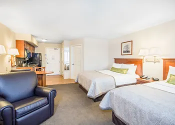Candlewood Suites Pittsburgh Cranberry by IHG hotel thumbnail 2