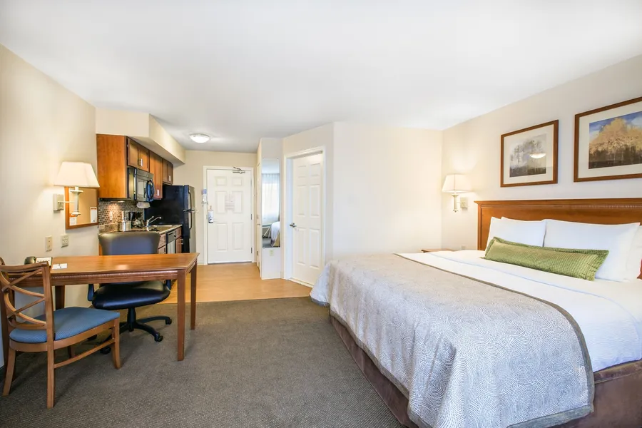 Candlewood Suites Pittsburgh Cranberry by IHG hotel detail image 6