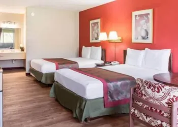 Red Carpet Inn Hazleton hotel thumbnail 8