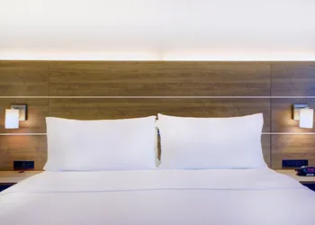 Holiday Inn Express Whitby by IHG hotel thumbnail 2