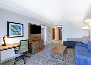 Holiday Inn Express Whitby by IHG hotel thumbnail 8