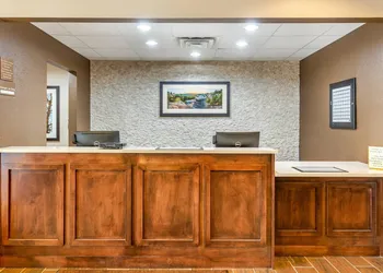 Comfort Inn DeKalb - University Area hotel thumbnail 5