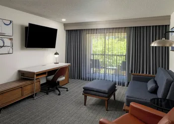 Courtyard by Marriott Texarkana hotel thumbnail 8