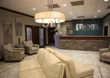 Unique Suites Hotel hotel thumbnail 2