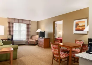 Country Inn & Suites by Radisson, Sycamore, IL hotel thumbnail 6