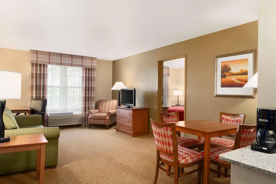 Country Inn & Suites by Radisson, Sycamore, IL hotel detail image 6