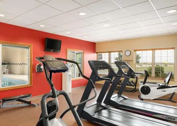 Country Inn & Suites by Radisson, Sycamore, IL hotel thumbnail 7