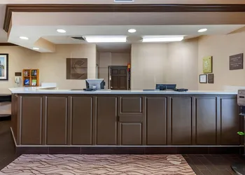 Comfort Inn & Suites Geneva - West Chicago hotel thumbnail 3