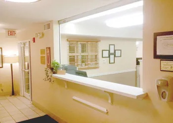 Sonesta Simply Suites Chicago Libertyville hotel thumbnail 3