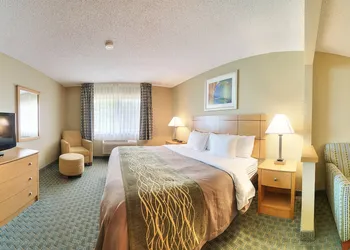 Comfort Inn Morris I-80 hotel thumbnail 7