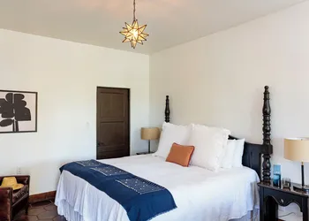 Ingleside Estate Hotel & Bungalows- Adults Only hotel thumbnail 3