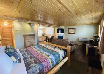 Salida Inn & Monarch Suites hotel thumbnail 4