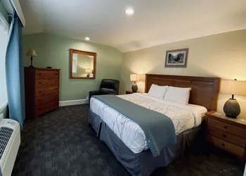 Salida Inn & Monarch Suites hotel thumbnail 6
