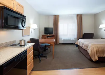 Candlewood Suites Craig-Northwest by IHG hotel thumbnail 6