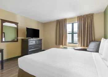 Extended Stay America Suites Stockton Tracy hotel thumbnail 6