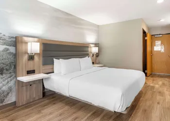 Best Western Plus Vineyard Inn hotel thumbnail 7