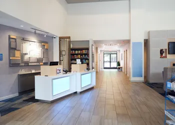 Holiday Inn Express & Suites Blacksburg - University Area by IHG hotel thumbnail 2