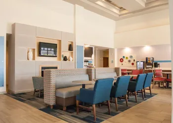 Holiday Inn Express & Suites Blacksburg - University Area by IHG hotel thumbnail 4
