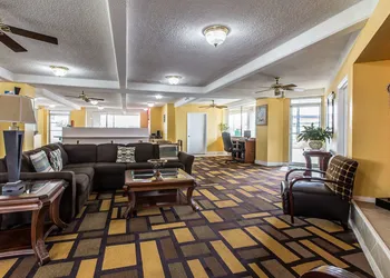Econo Lodge Byron near Historic District - Warner Robins hotel thumbnail 4
